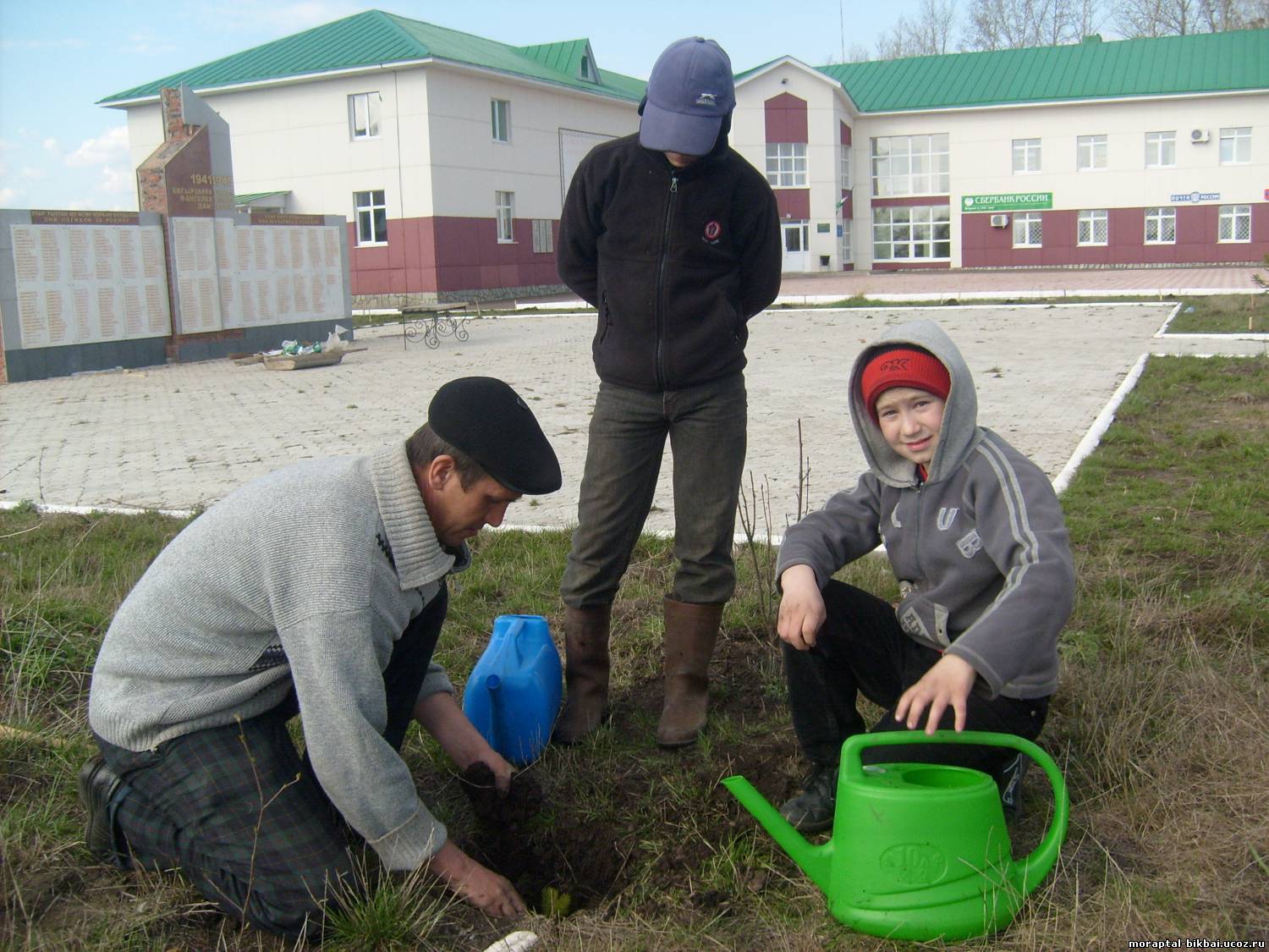 . Разработки  школьного  проекта  Закладка «Парка ветеранов »